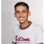 Me encantaría dar clase a niños,y me defino como una persona carismática y empatica